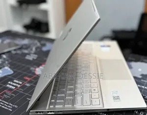New Laptop HP 16GB Intel Core i5 SSD 512GB