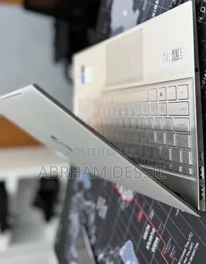 New Laptop HP 16GB Intel Core i5 SSD 512GB