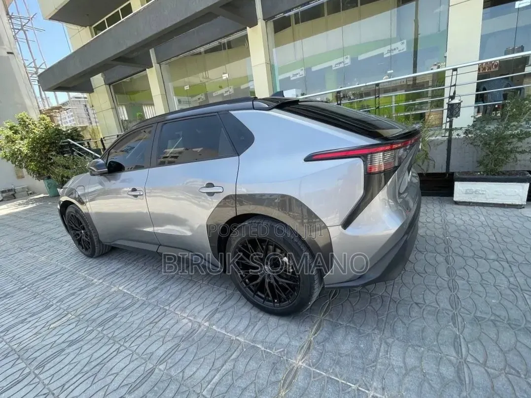 Toyota bZ4X 2022 Gray