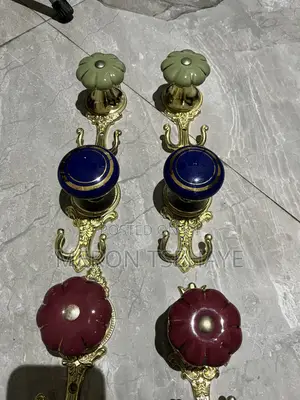 Curtain Tieback Hook & Curtain Rod Bracket