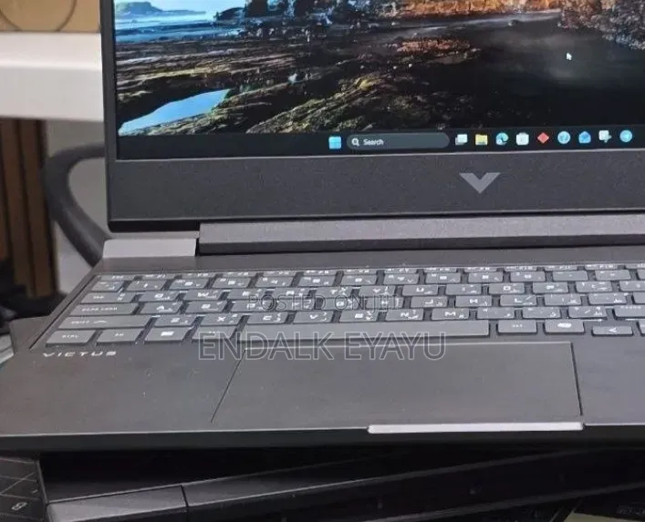 New Laptop HP Victus 15 16GB AMD Ryzen 7 SSD 512GB