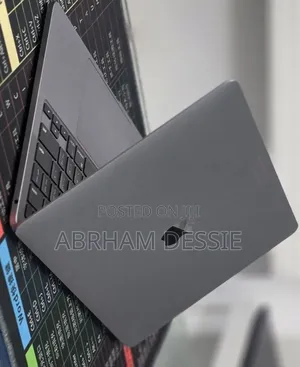 New Laptop Apple MacBook Pro 2021 M1 16GB Apple M1 SSD 512GB
