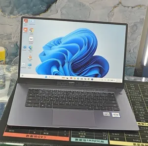 New Laptop Huawei 8GB Intel Core i3 SSD 256GB