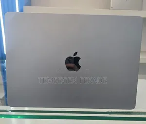 New Laptop Apple MacBook Air 2025 M4 16GB Apple M4 SSD 512GB