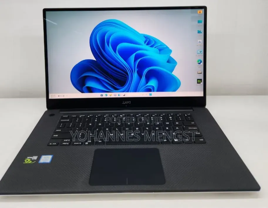New Laptop Dell XPS 13 16GB Intel Core i7 SSD 512GB