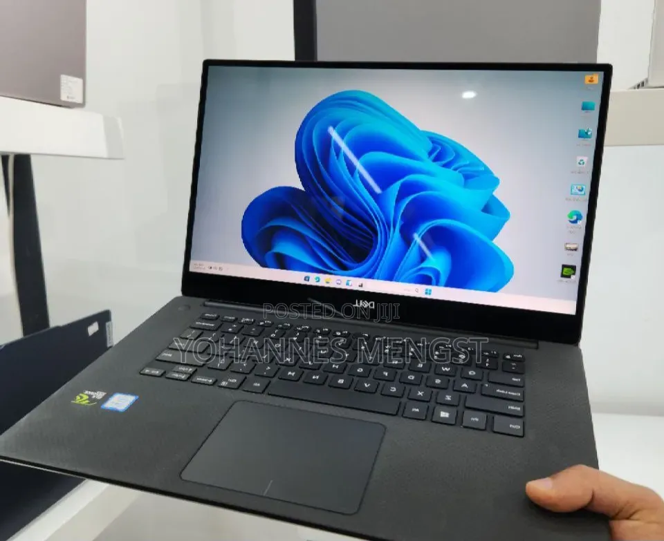 New Laptop Dell XPS 13 16GB Intel Core i7 SSD 512GB