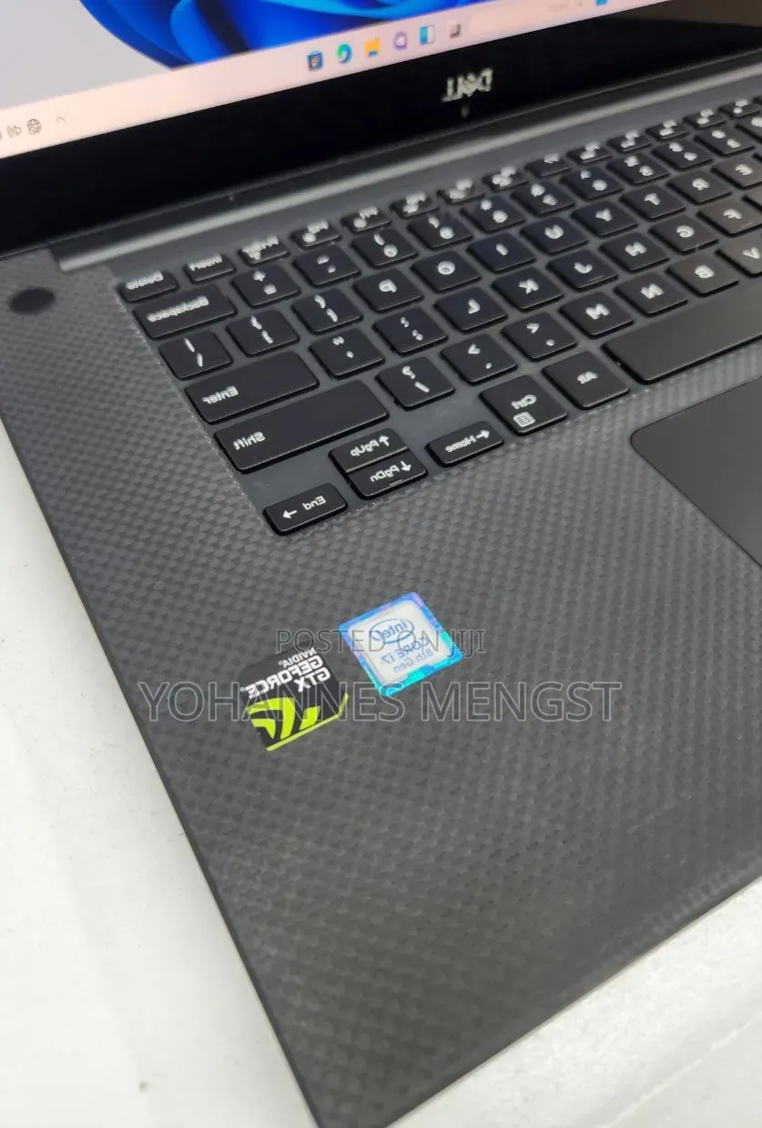 New Laptop Dell XPS 13 16GB Intel Core i7 SSD 512GB