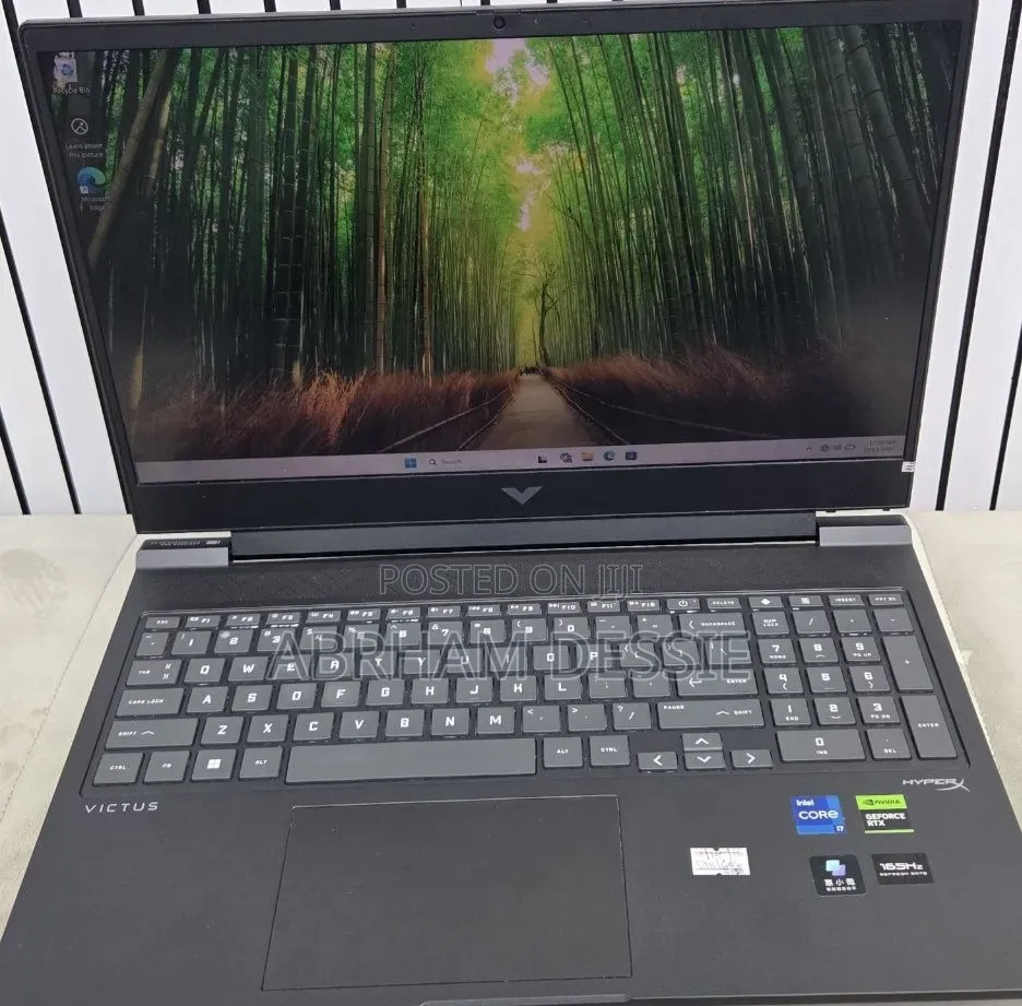 New Laptop HP 16GB Intel Core i7 SSD 512GB