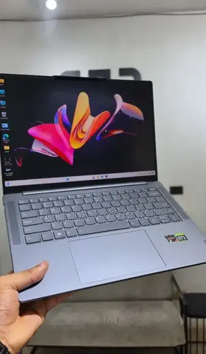 New Laptop Lenovo ThinkPad X1 Yoga 16GB AMD Ryzen 7 SSD 512GB