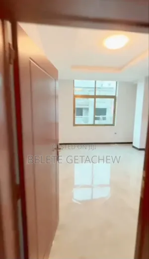 3bdrm Apartment in Semit 72 , Luxury, Bole for sale
