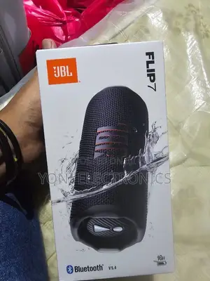 JBL Flip 7 Portable Bluetooth Speaker Packaging