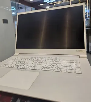 New Laptop Acer Conceptd 7 16GB Intel Core i7 SSD 512GB