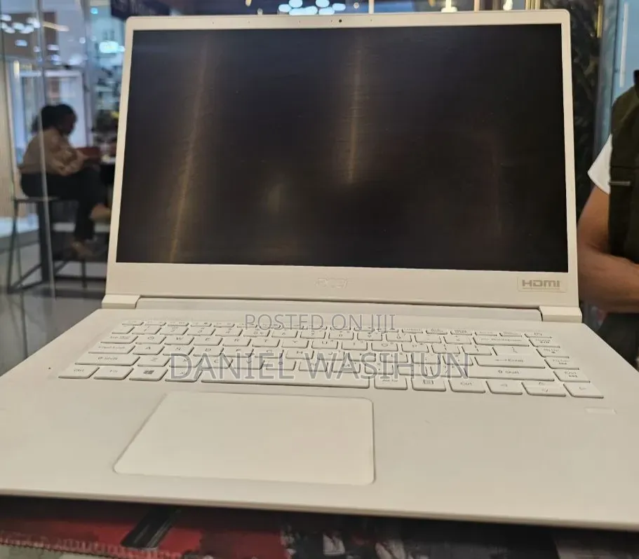 New Laptop Acer Conceptd 7 16GB Intel Core i7 SSD 512GB