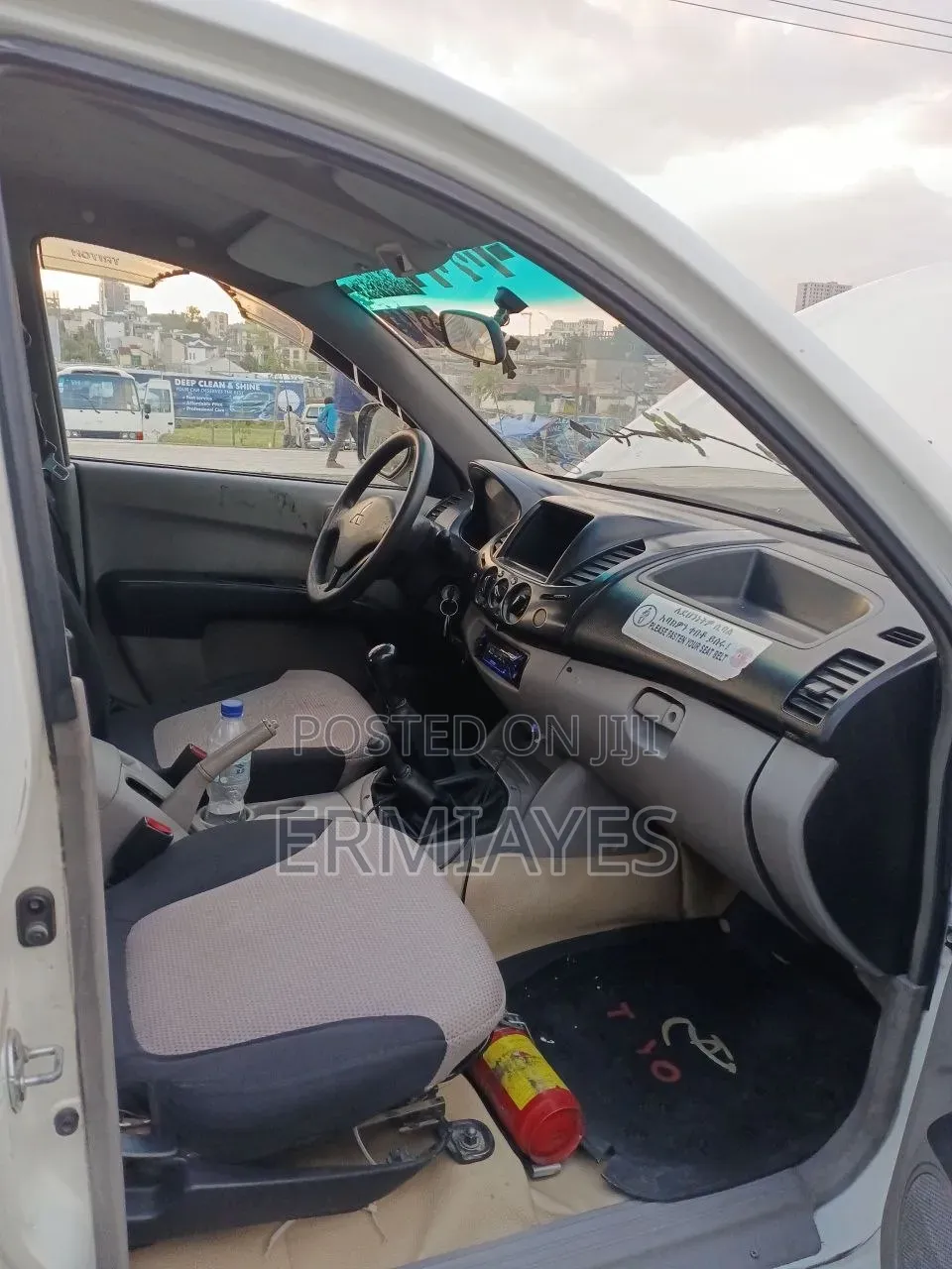 Mitsubishi L200 2007 White