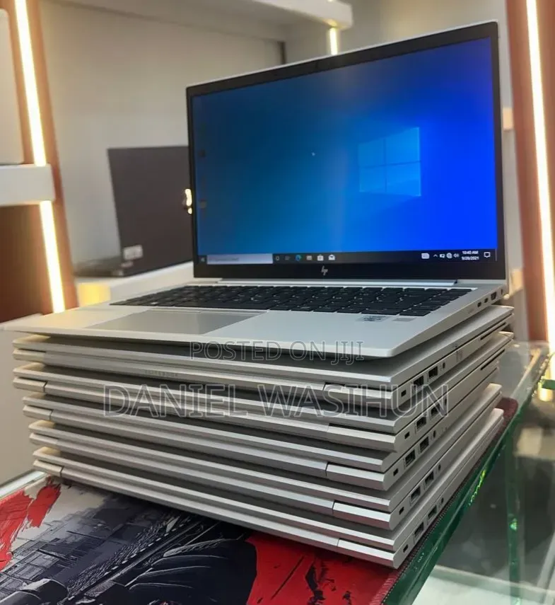 New Laptop HP EliteBook 830 G8 16GB Intel Core i7 SSD 512GB