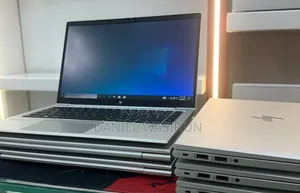 New Laptop HP EliteBook 830 G8 16GB Intel Core i7 SSD 512GB