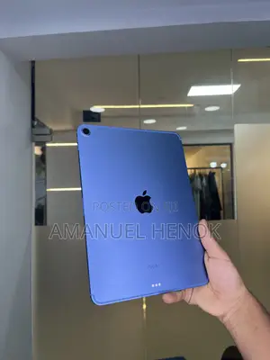 Apple iPad Air (2022) 256 GB Blue