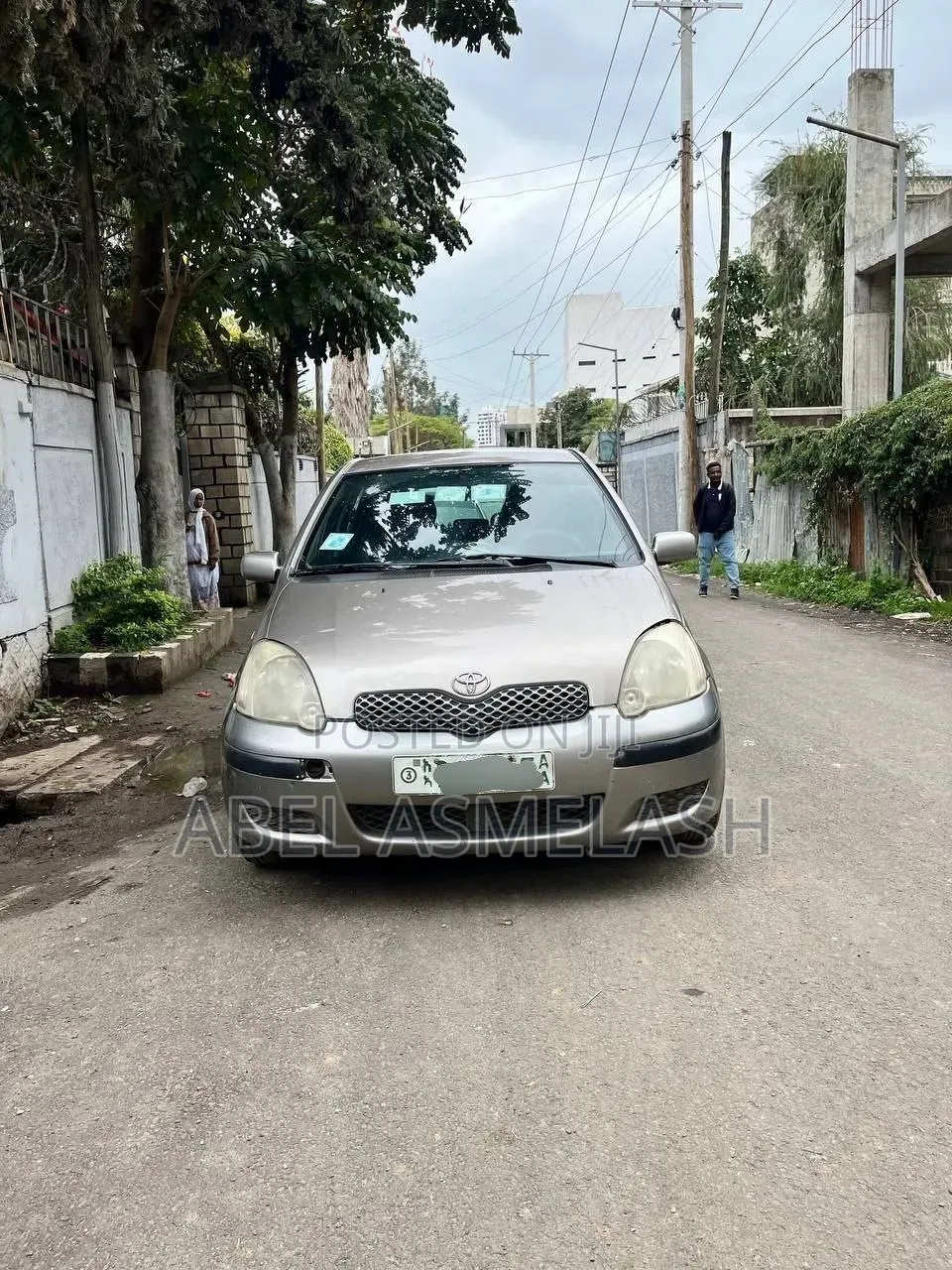 Toyota Vitz 2003 Silver