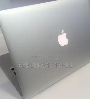 New Laptop Apple MacBook 2013 8GB Intel Core i5 SSD 256GB