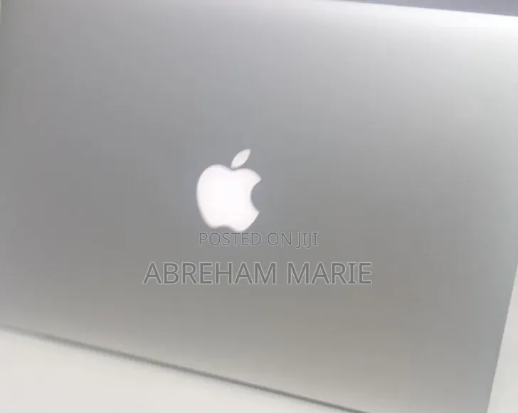New Laptop Apple MacBook 2013 8GB Intel Core i5 SSD 256GB