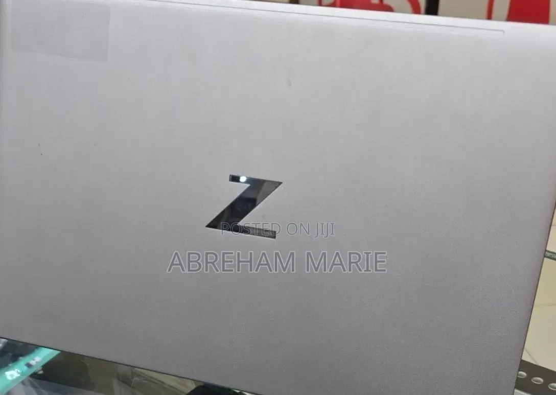 New Laptop HP ZBook Power G9 i7 16GB Intel Core i7 SSD 512GB