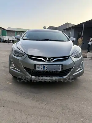 Hyundai Avante 2015 Gray