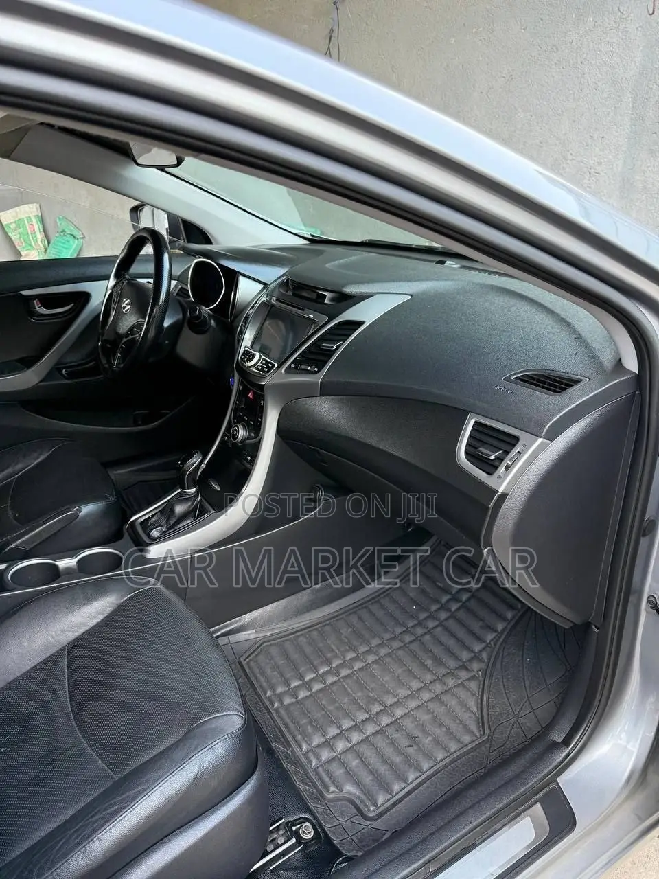 Hyundai Avante 2015 Gray