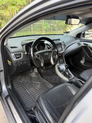 Hyundai Avante 2015 Gray