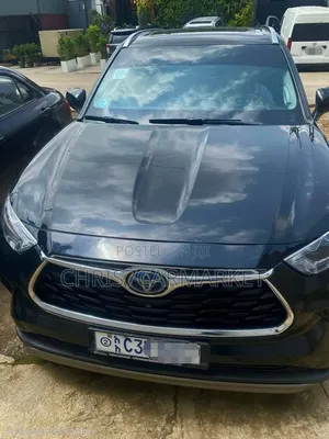 Toyota Highlander Limited AWD 2023 Black