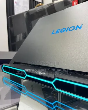 New Laptop Lenovo Legion Pro 7 32GB Intel Core Ultra 9 SSD 1T