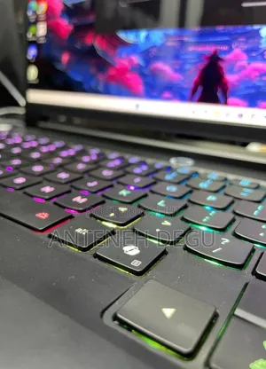 New Laptop Lenovo Legion Pro 7 32GB Intel Core Ultra 9 SSD 1T
