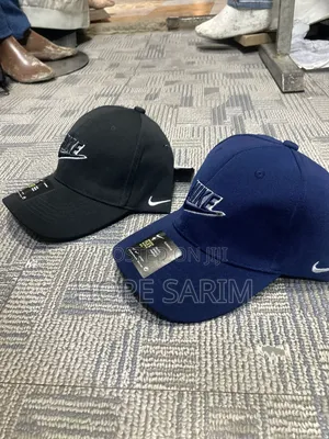 Premium Nike Stretch-Fit Baseball Caps