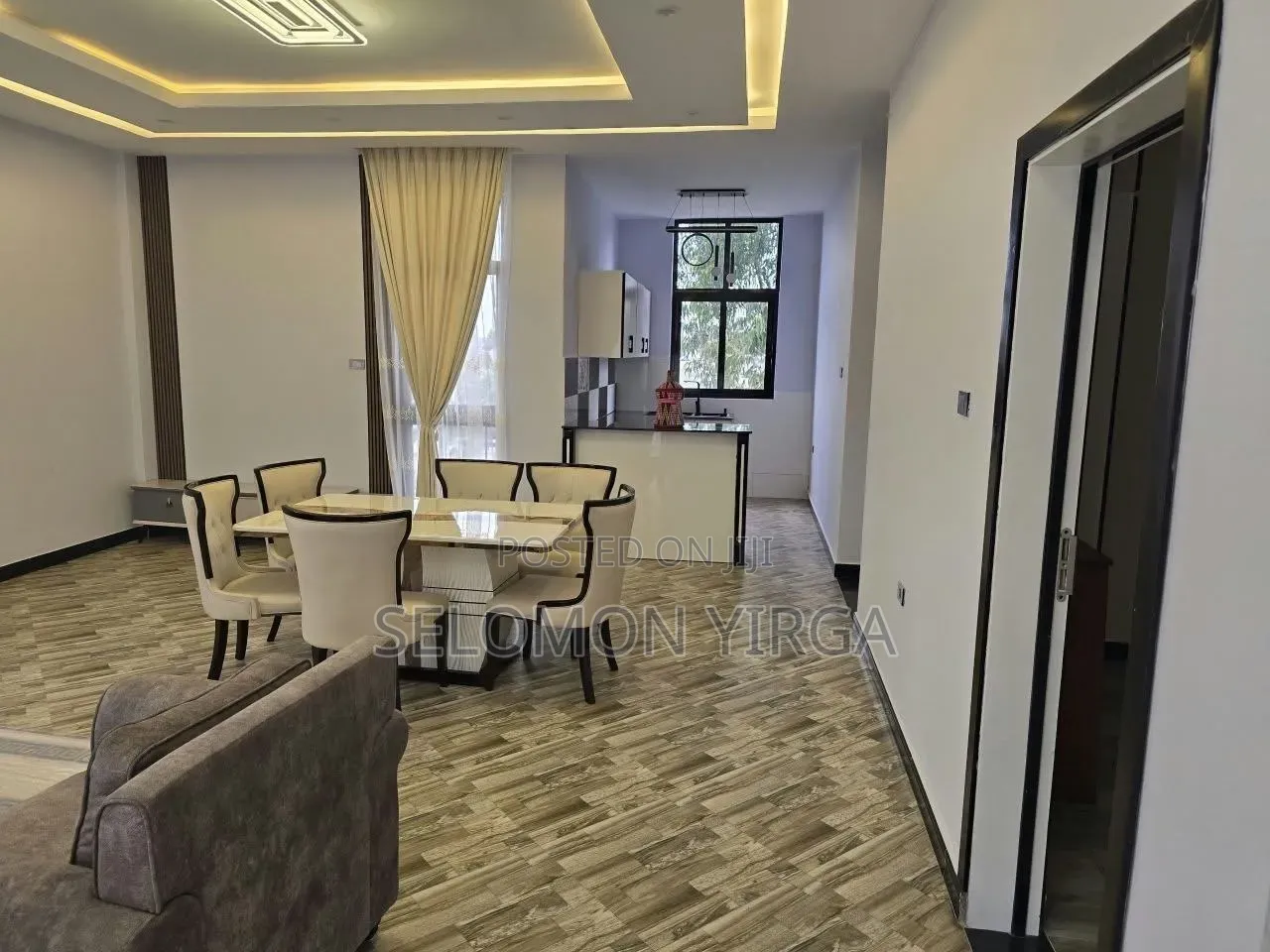 9bdrm House in Adis Ababa, Bole for sale