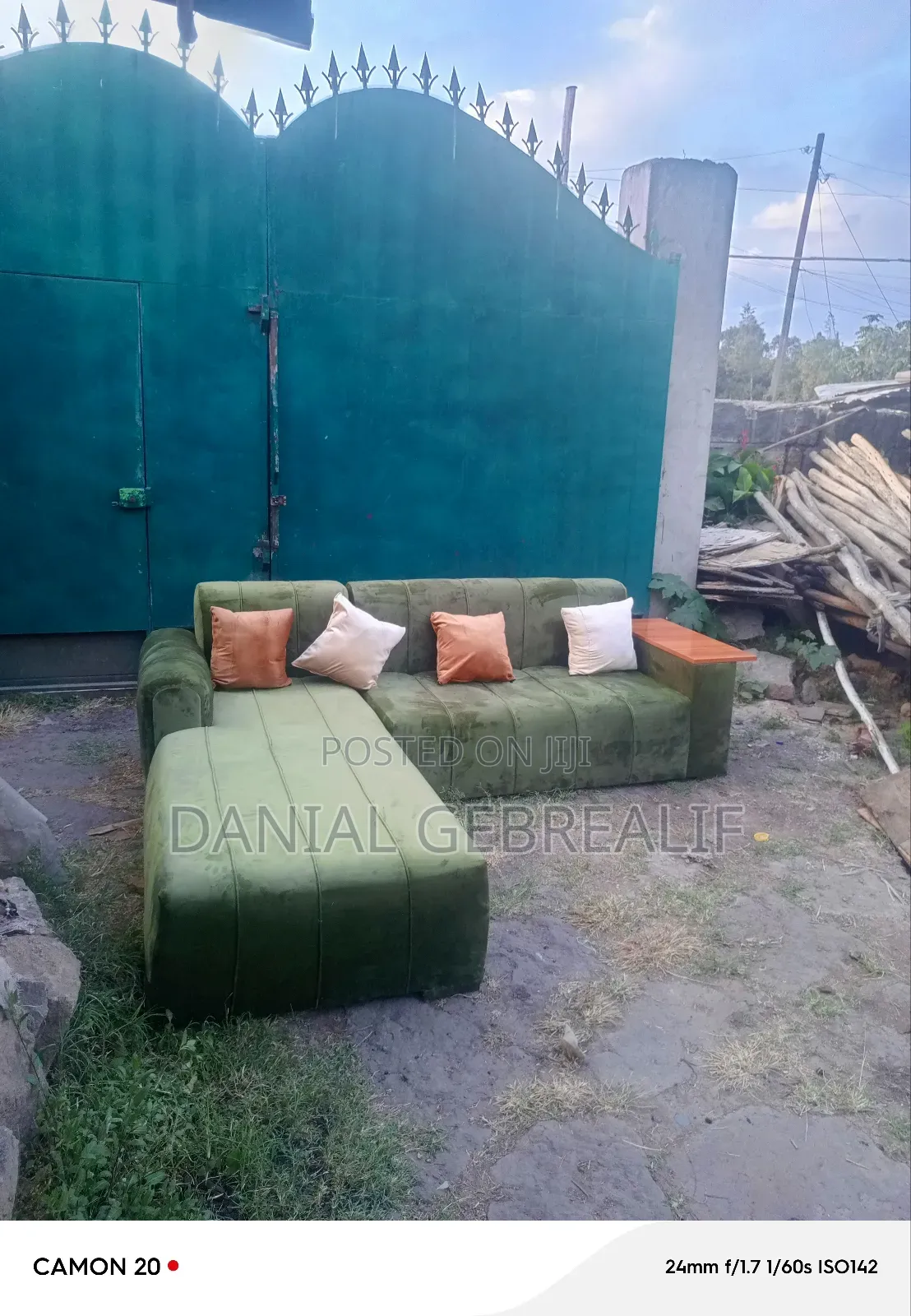 Comfertable Sofa