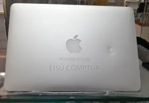 New Laptop Apple MacBook 2013 8GB Intel Core i5 SSD 256GB