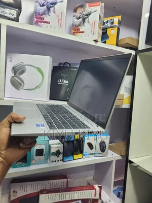 New Laptop HP EliteBook 830 16GB Intel Core i5 SSD 512GB