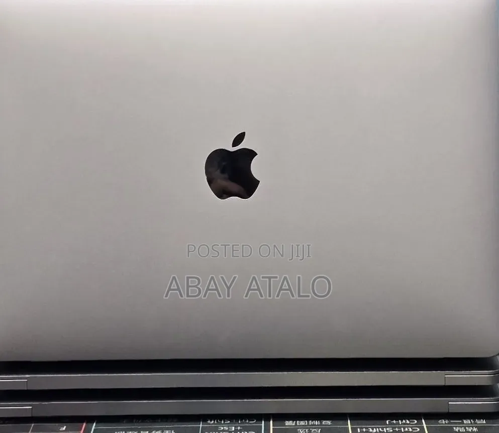 New Laptop Apple MacBook Air 2020 M1 8GB Apple M1 Pro SSD 512GB