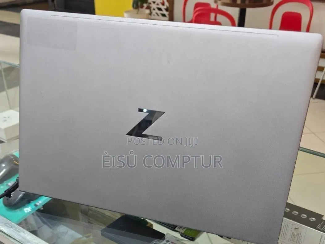 New Laptop HP ZBook Power G7 16GB Intel Core i7 SSD 512GB