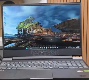 New Laptop HP Victus 15 16GB AMD Ryzen 7 SSD 512GB