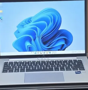 New Laptop HP EliteBook 840 G10 16GB Intel Core i7 SSD 512GB