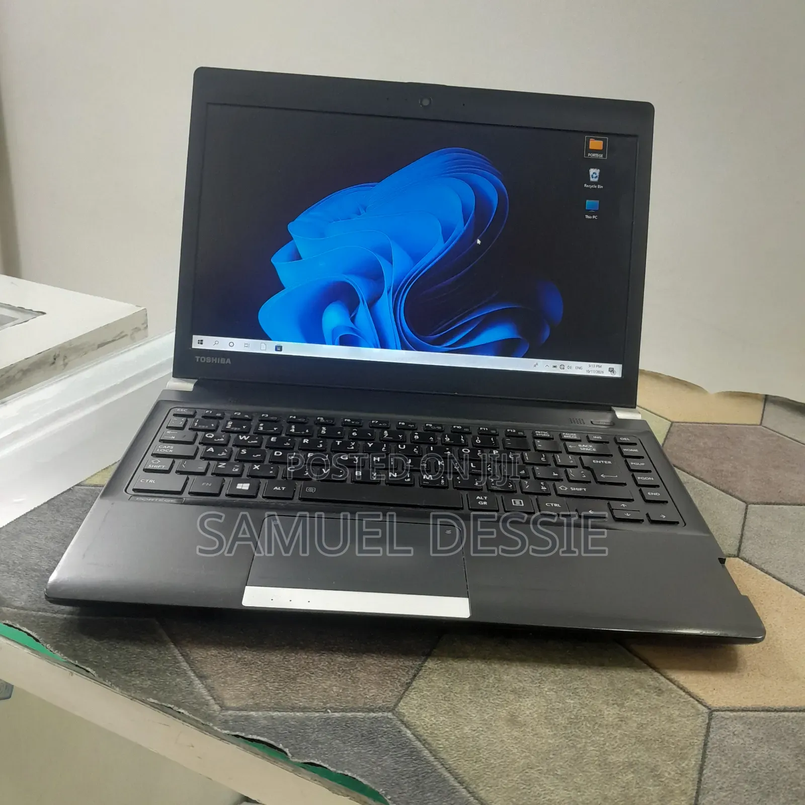 Laptop Toshiba Portege R30 6GB Intel Core i5 HDD 750GB