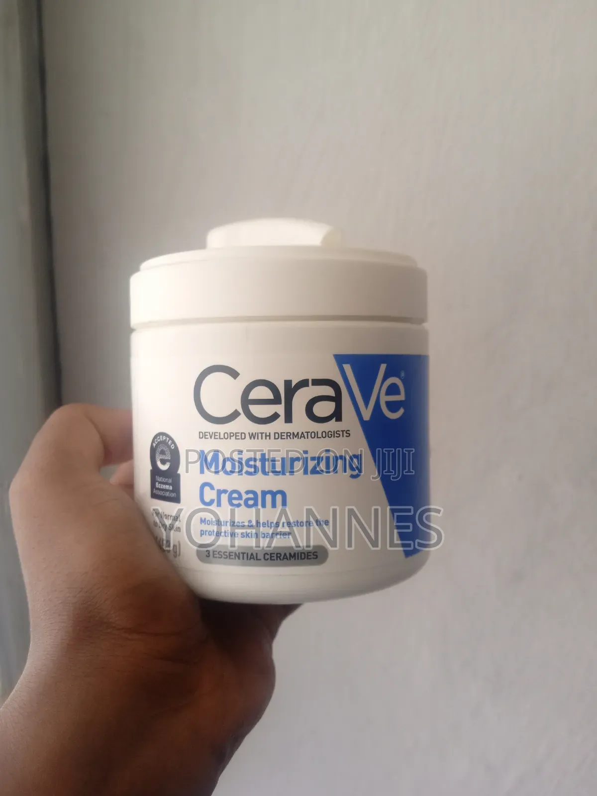 CeraVe Moisturizing Cream