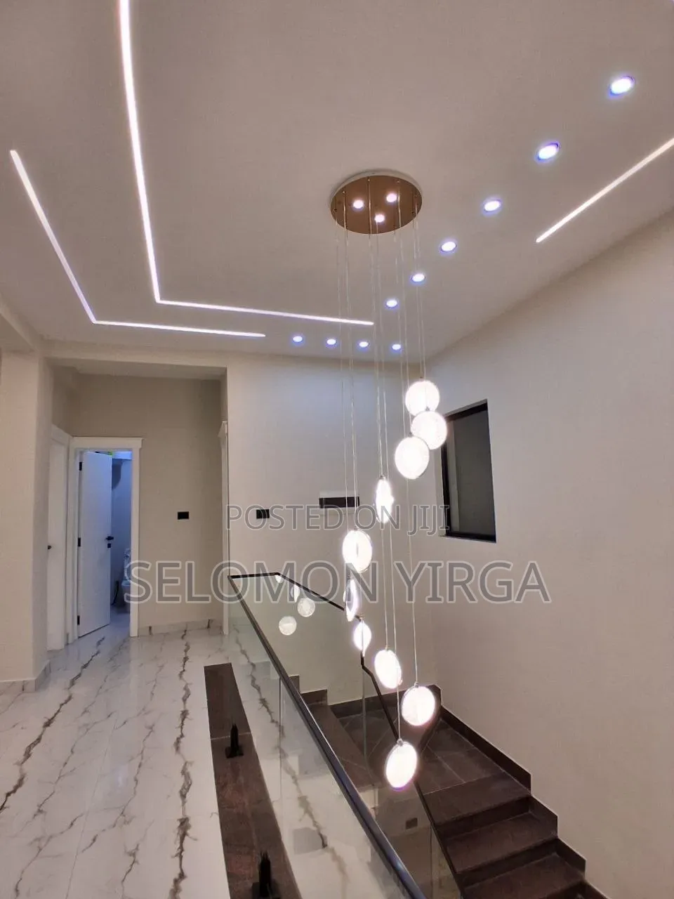 7bdrm House in Adis Ababa, Bole for sale