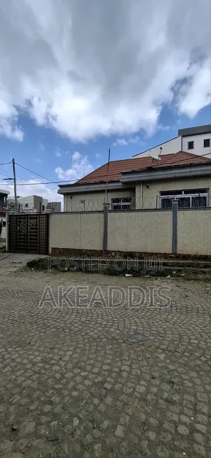 Furnished 4bdrm Villa in Bole Ayat for sale