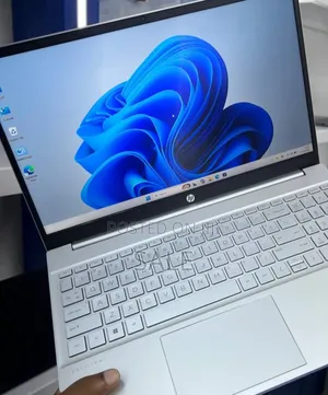 New Laptop HP Pavilion 14 16GB Intel Core i7 SSD 1T