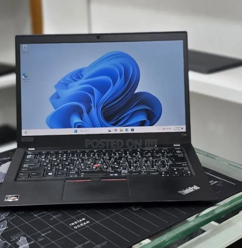 New Laptop Lenovo ThinkPad Yoga 16GB AMD Ryzen 7 SSD 512GB