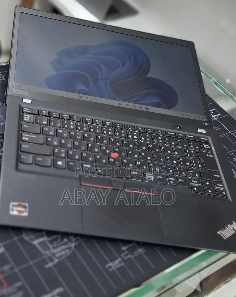 New Laptop Lenovo ThinkPad Yoga 16GB AMD Ryzen 7 SSD 512GB