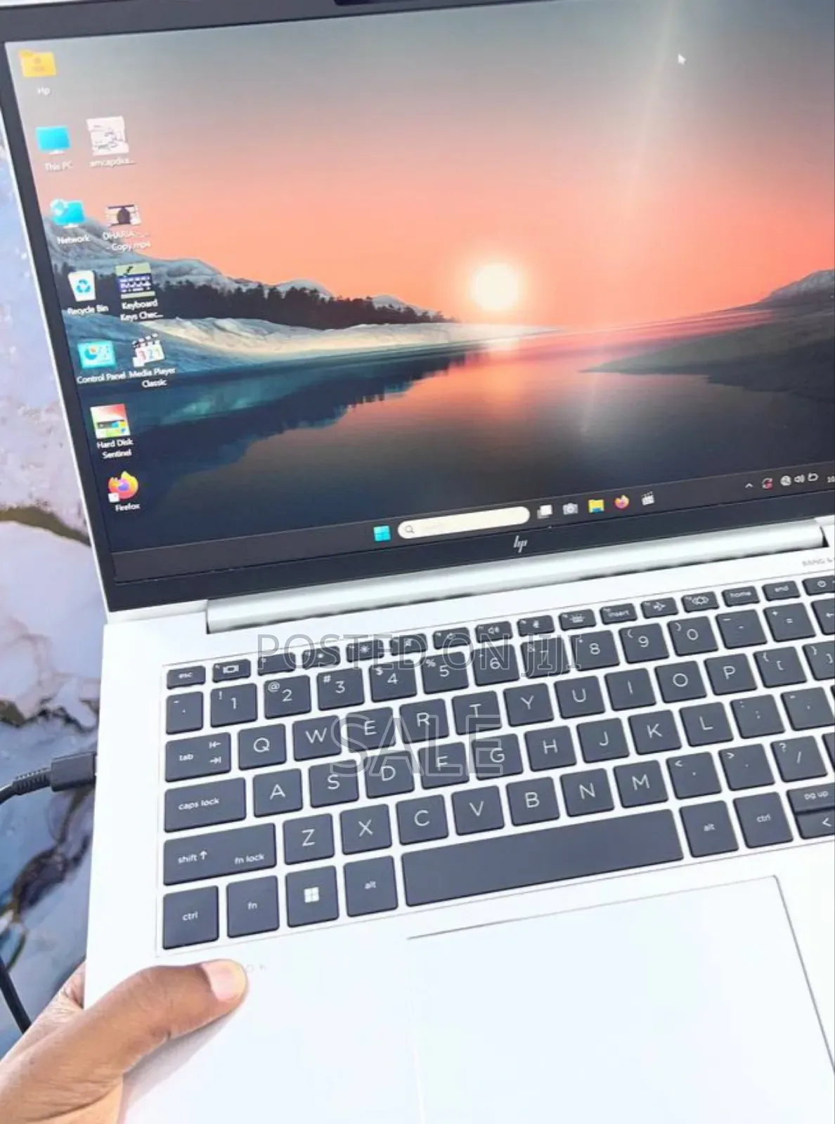 New Laptop HP EliteBook 840 G10 16GB Intel Core i7 SSD 512GB