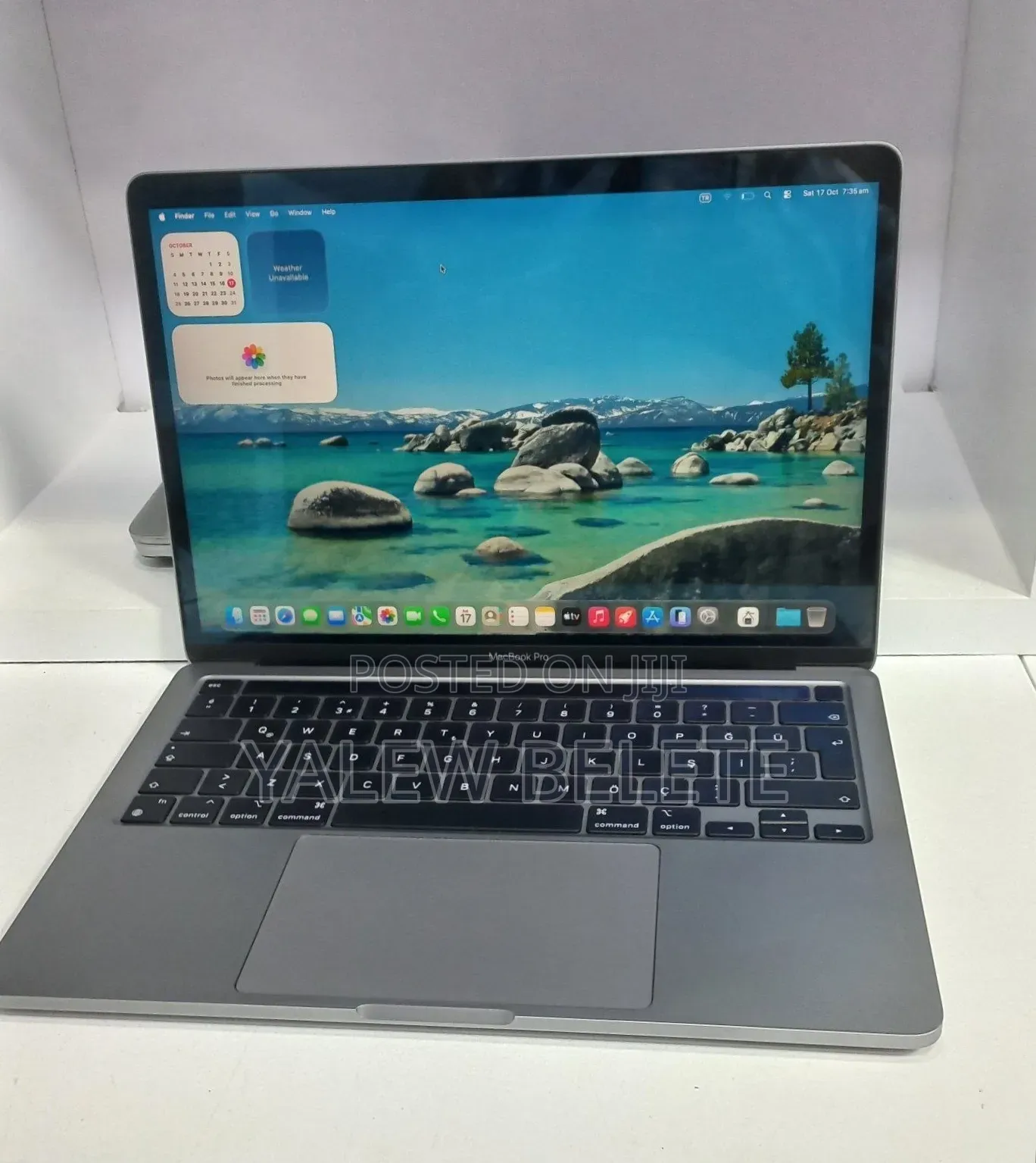New Laptop Apple MacBook Pro 2020 M1 8GB Apple M1 Pro SSD 256GB
