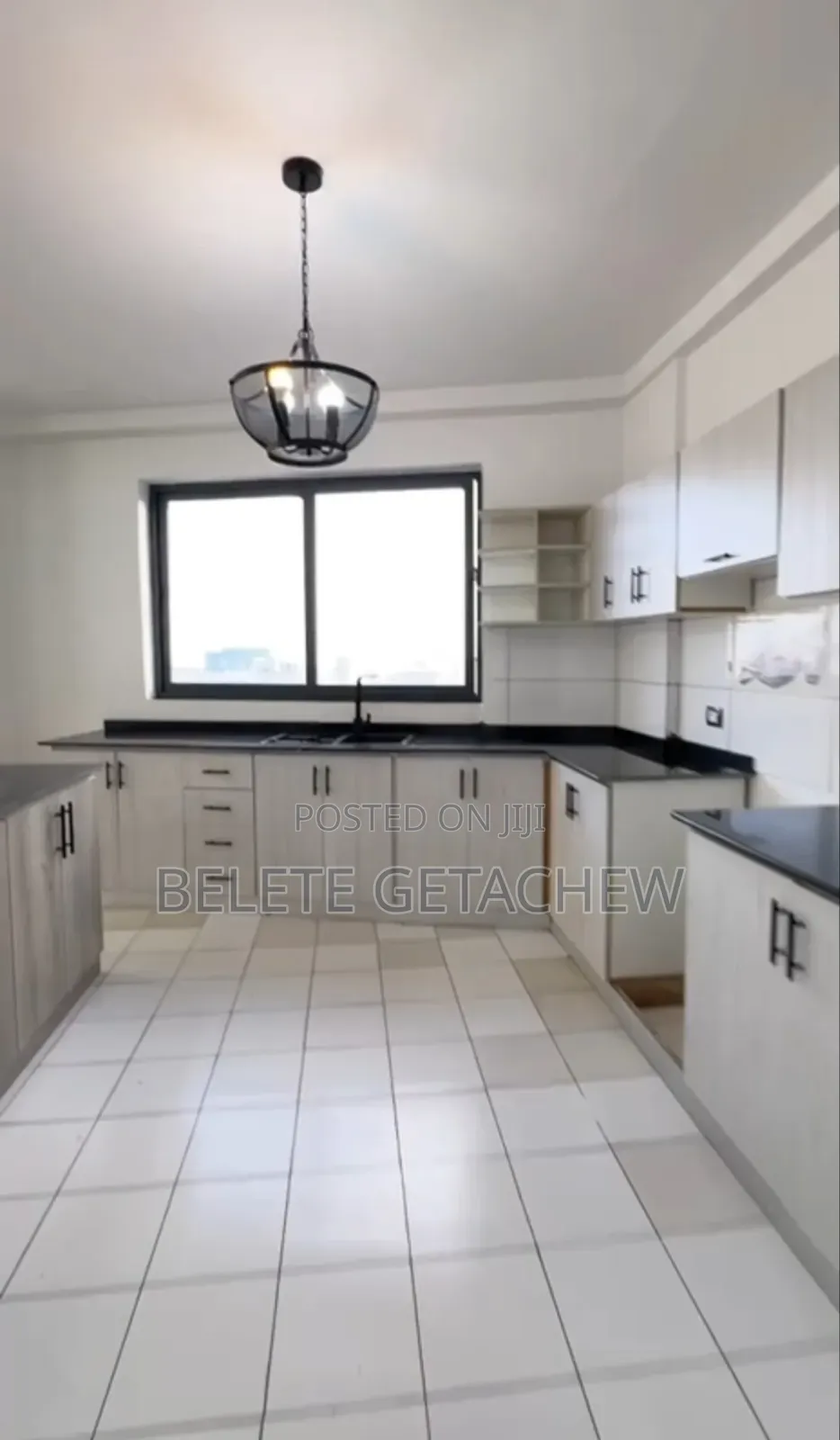 3bdrm Apartment in Megenagna _Signal,, Bole for sale